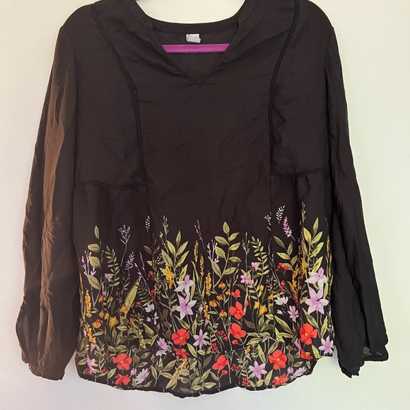 Old Navy Floral Blouse - Picture 1 of 2